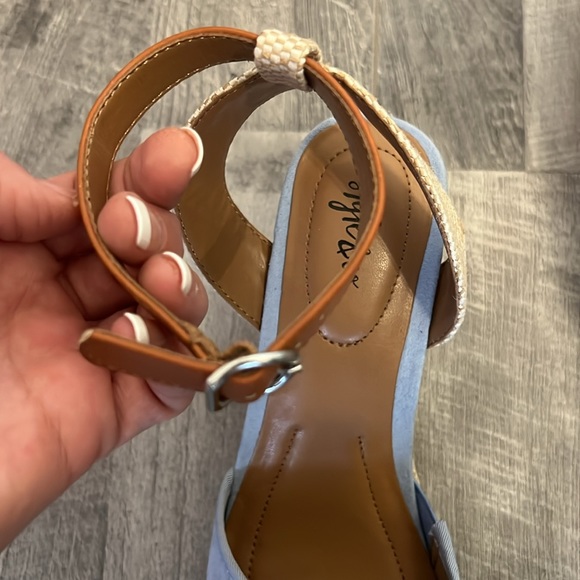 Style & Co - Picture 3 of 4